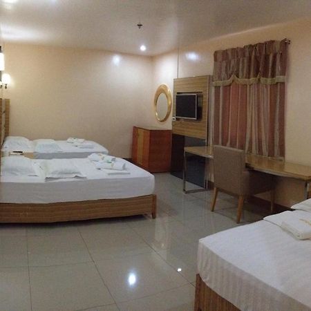 Asia Novo Boutique Hotel - Ormoc Exteriör bild
