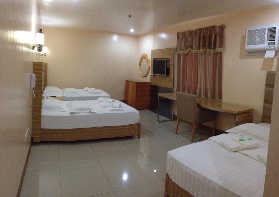 Asia Novo Boutique Hotel - Ormoc Exteriör bild